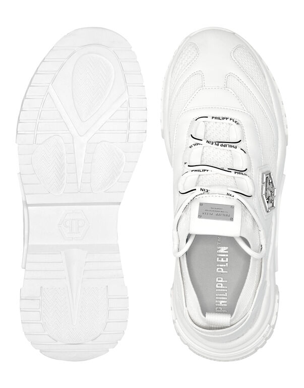 Low-Top Sneakers Predator