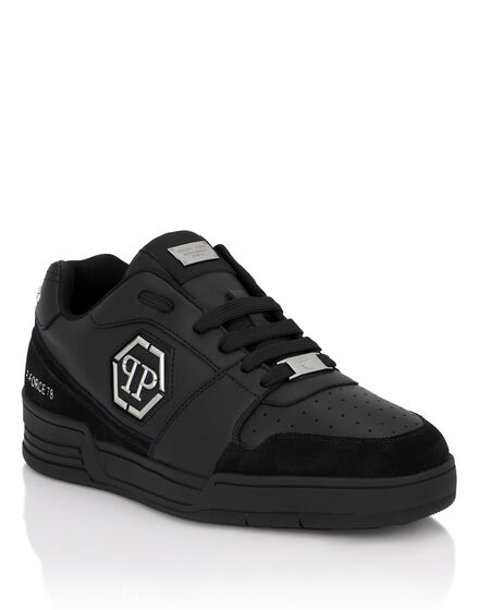 Low-Top Sneakers P-FORCE 78