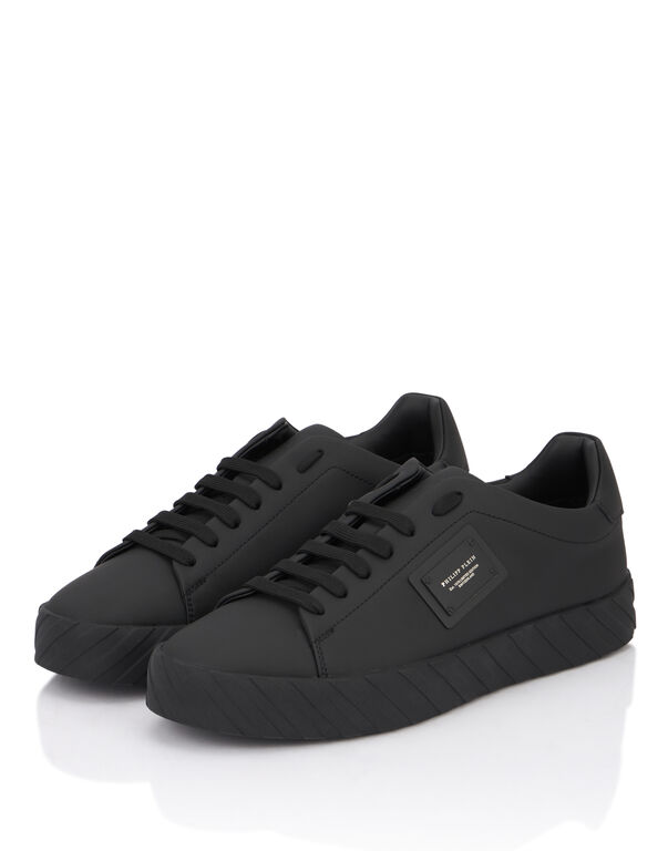 Nappa Leather Low-Top Sneakers Placca Nappa Leather Low-Top Sneakers Placca