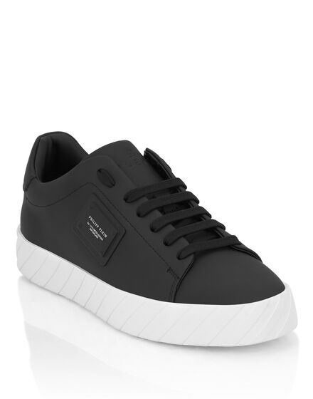 Nappa Leather Low-Top Sneakers Placca