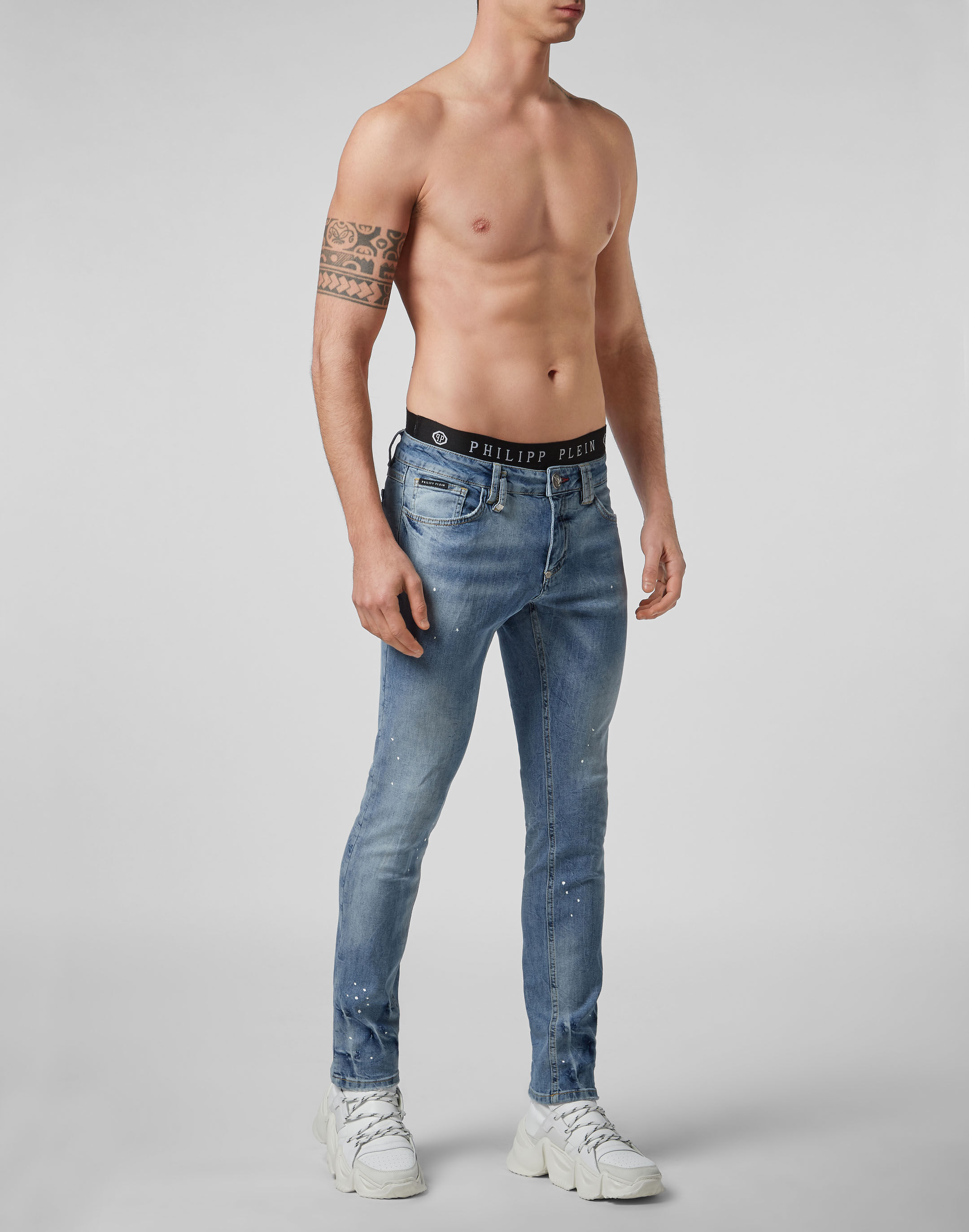 Slim Fit