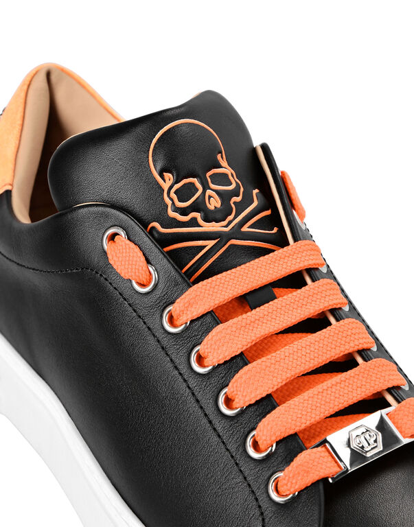 Leather Lo-Top Sneakers Skull and Plein