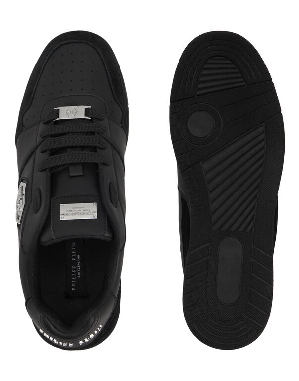 Low-Top Sneakers P-FORCE 78