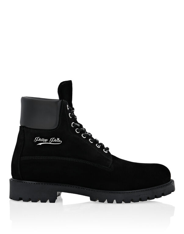 Calf Leather Boots Low Flat The Hunter Calf Leather Boots Low Flat The Hunter