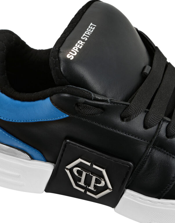 Super Street Lo-Top Sneakers Hexagon