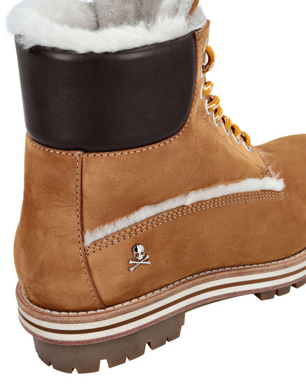 Nabuk Boots with shearling inside The Hunter