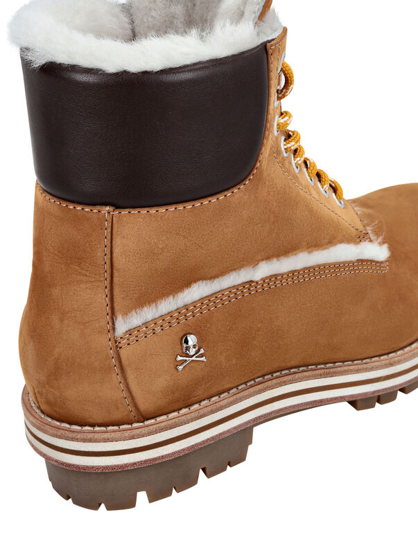 Nabuk Boots with shearling inside The Hunter