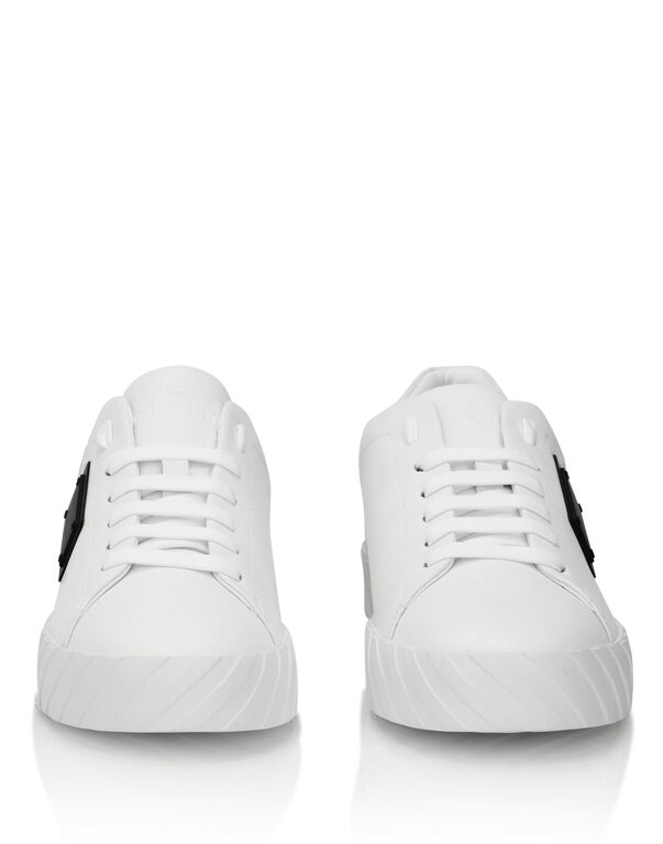 Nappa Leather Low-Top Sneakers Placca