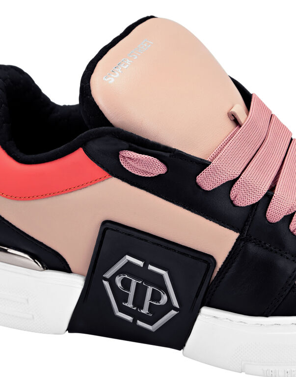 Super Street Lo-Top Sneakers Hexagon