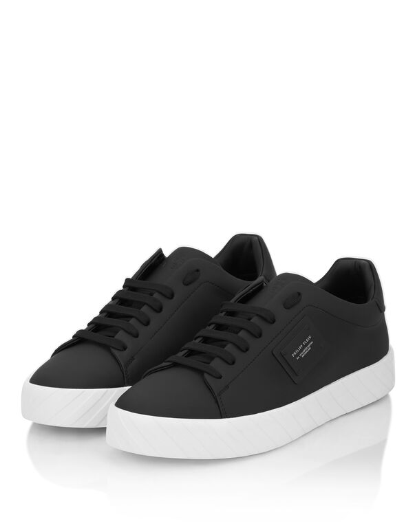 Nappa Leather Low-Top Sneakers Placca
