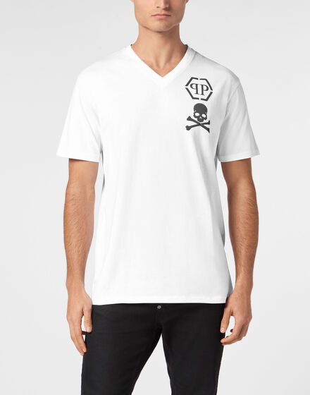 V-Neck T-Shirt Logo Skull