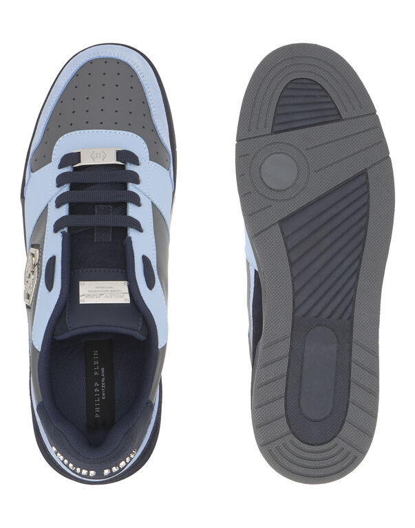 Low-Top Sneakers P-FORCE 78
