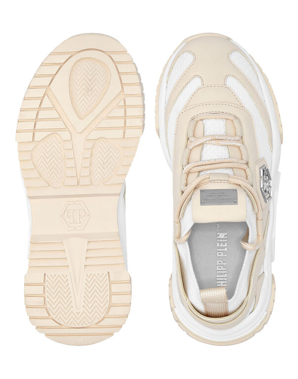 Low-Top Sneakers Predator