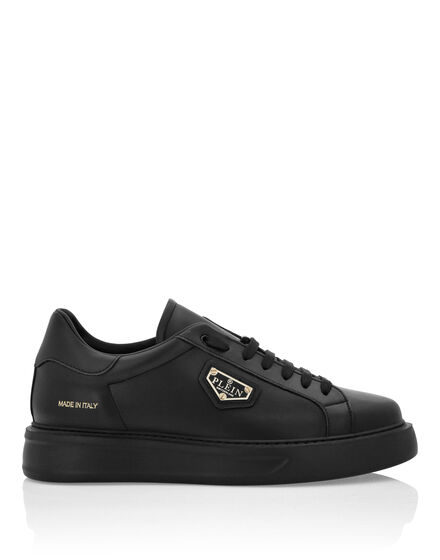 Low-Top Sneakers Titan Plein