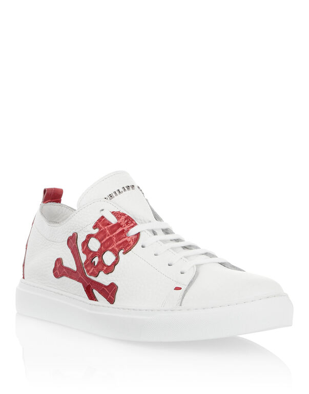 Lo-Top Sneakers Skull