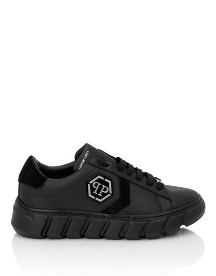 Low-Top Sneakers Hexagon Force