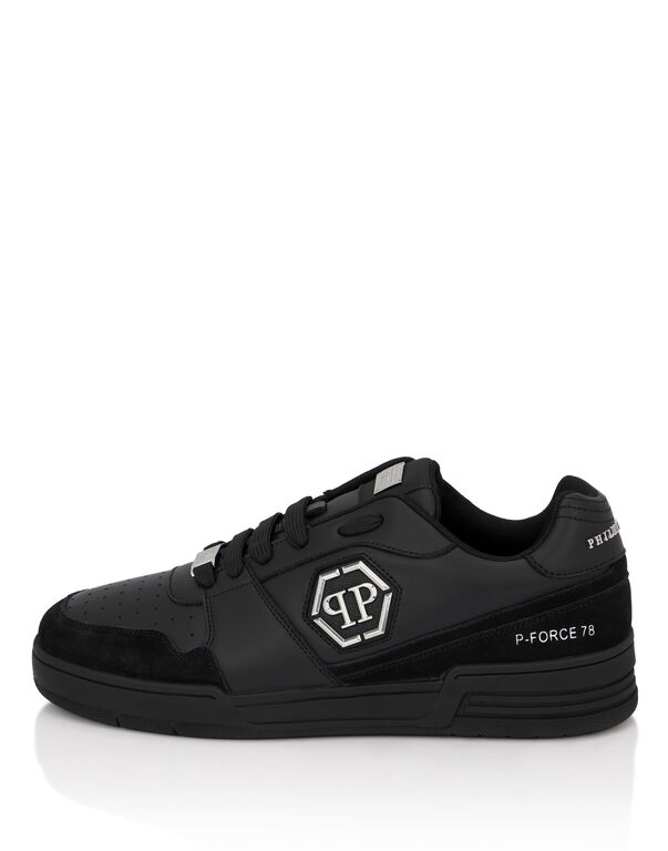 Low-Top Sneakers P-FORCE 78