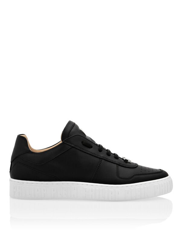 Leather Lo-Top Sneakers King Power