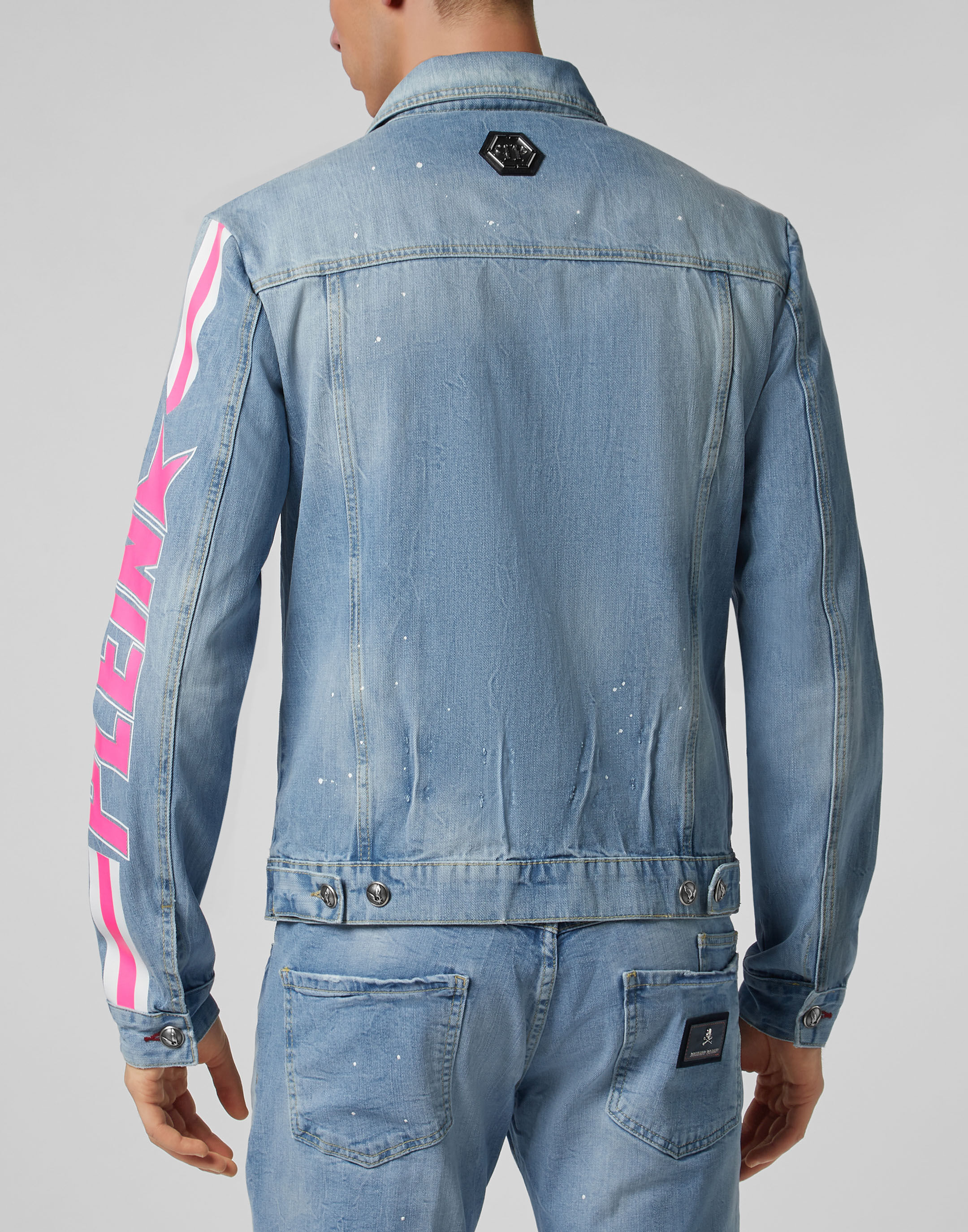 Off white store denim jacket temperature
