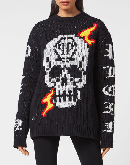 Round Neck Pullover LS Skull
