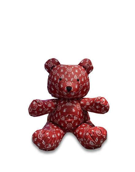 PLEIN BEAR SCULPTURE 136 M