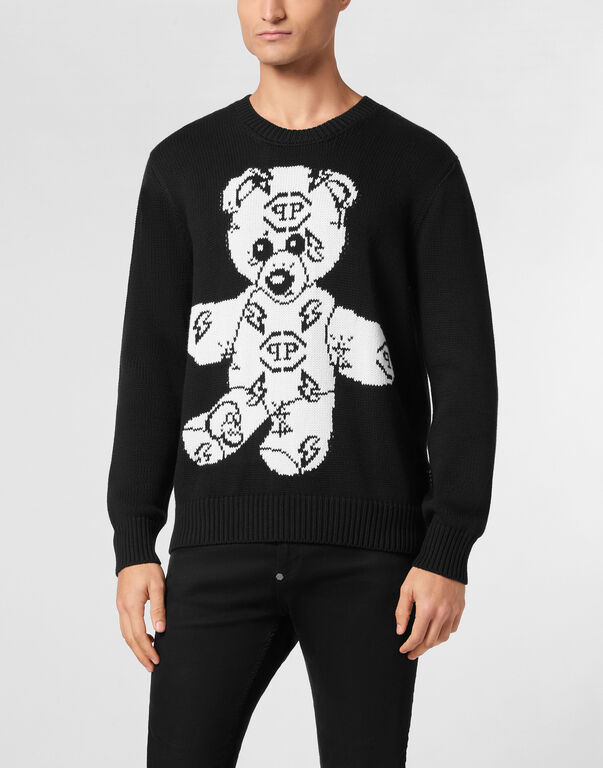 Round Neck Pullover Teddy Bear