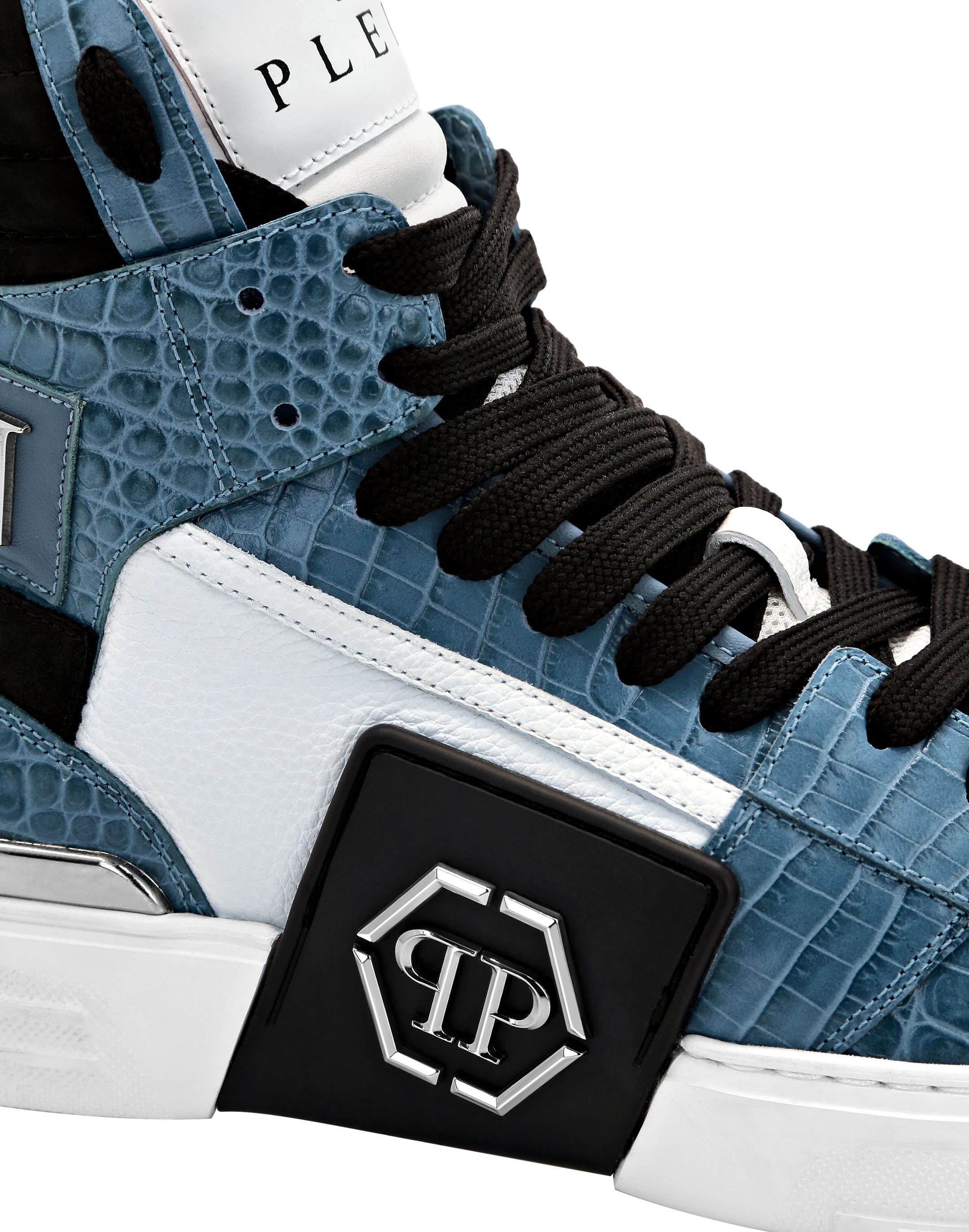 Top sneakers discount in 2019