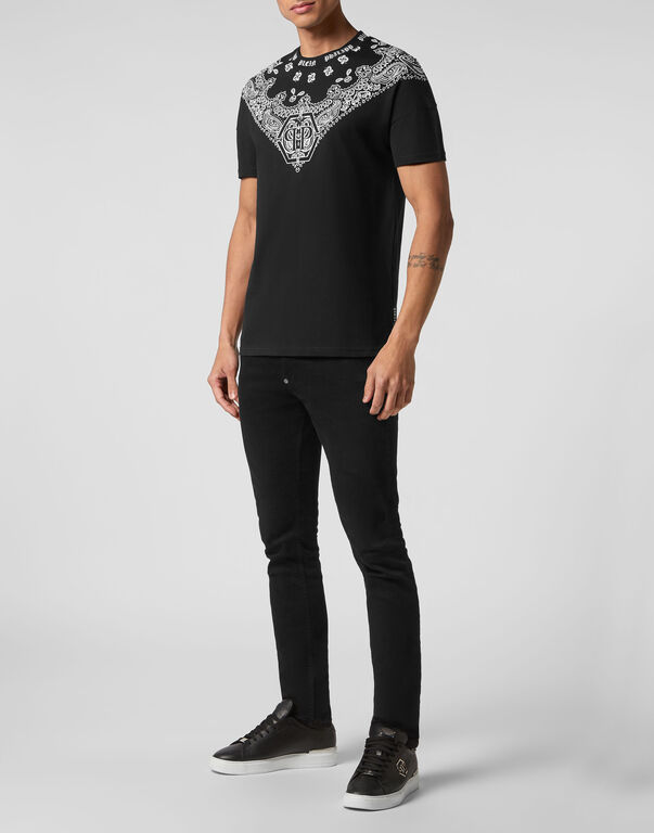 T-shirt Round Neck SS Paisley Bandana