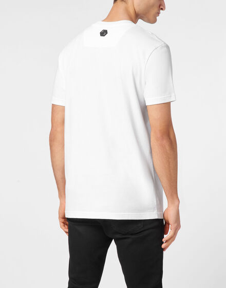 T-shirt Round Neck SS Stones Skull