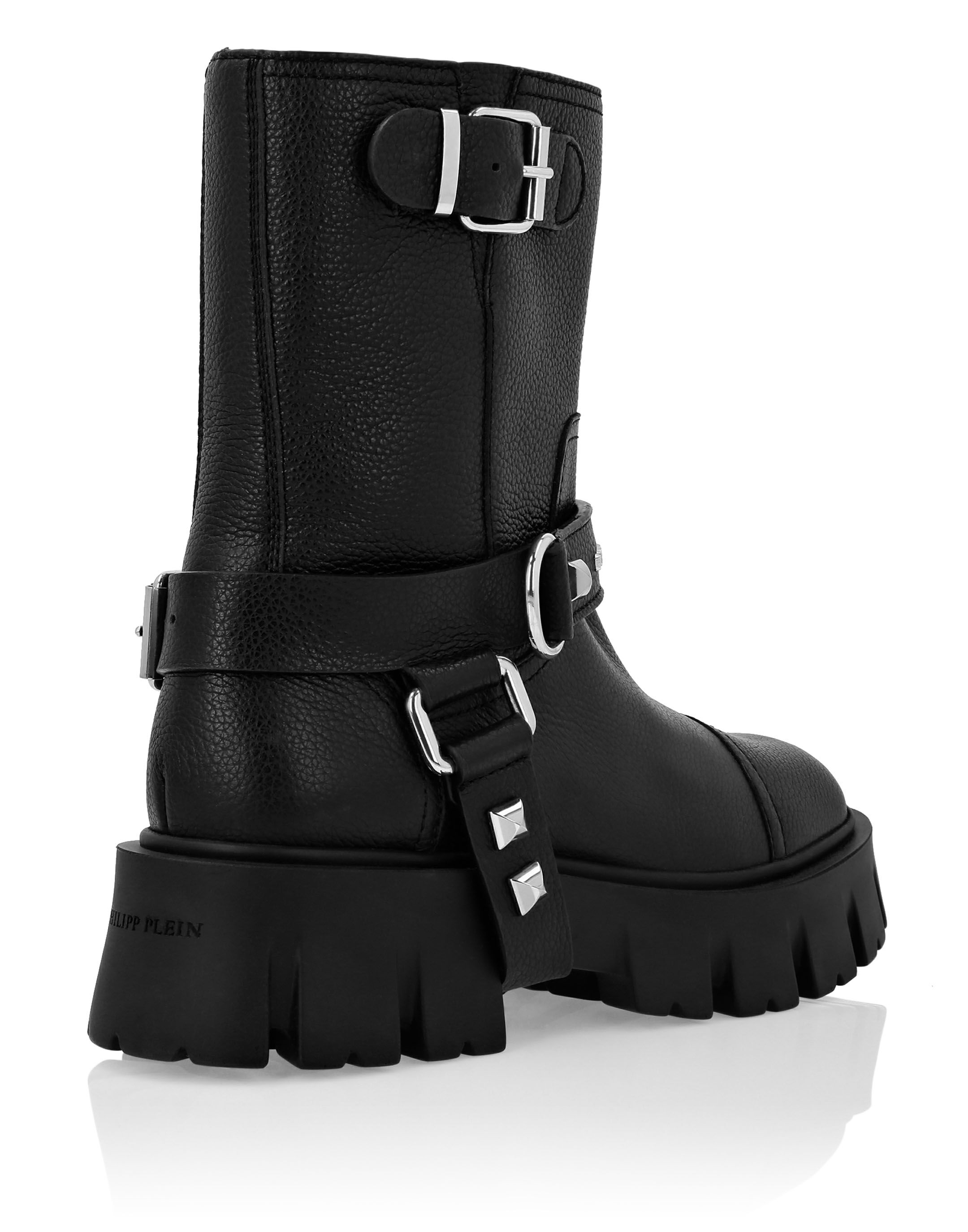 Biker boots flat deals