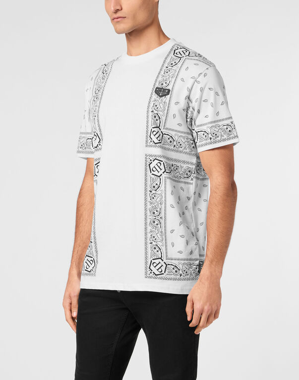 Round Neck T-Shirt Paisley