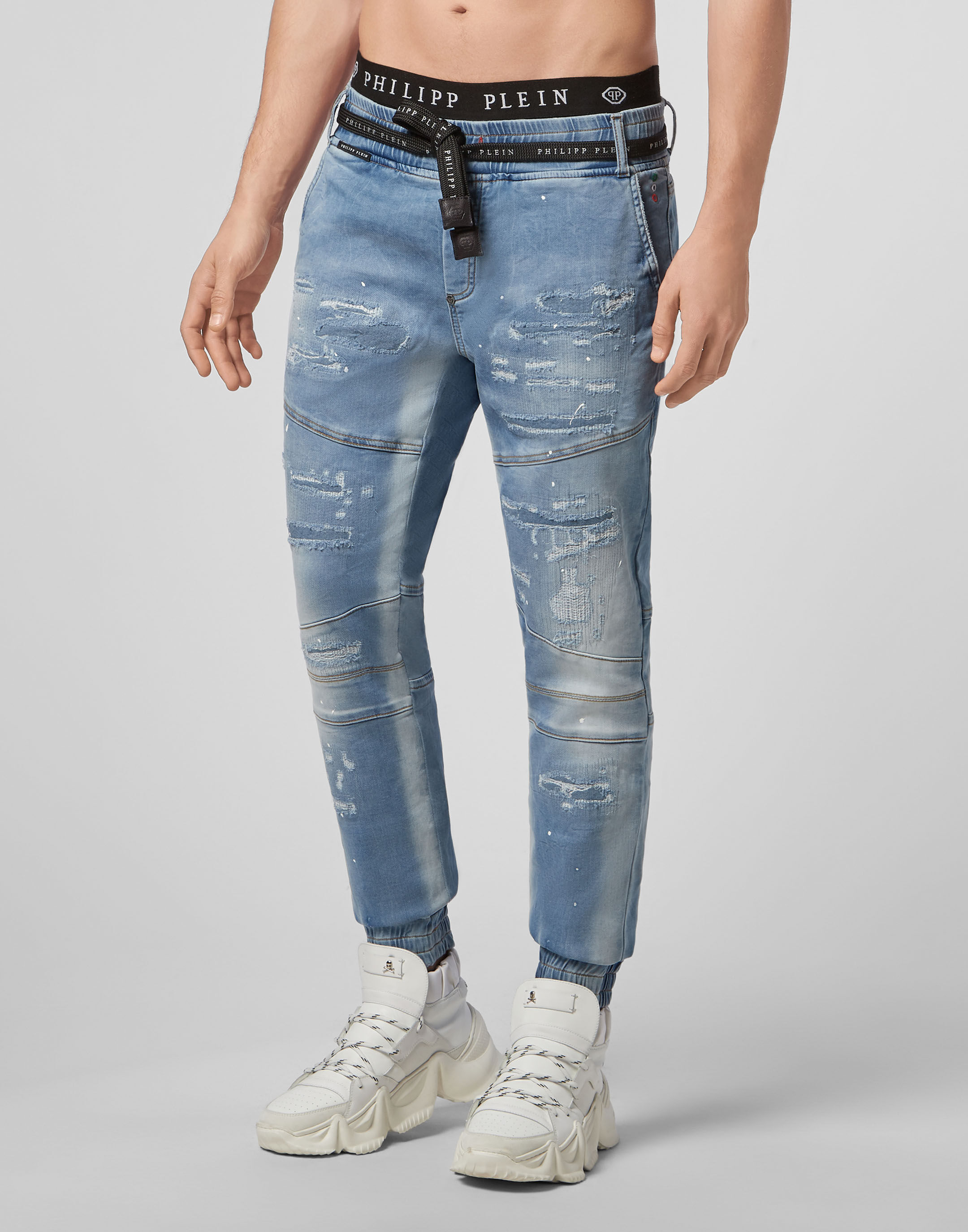 Jogging denim new arrivals