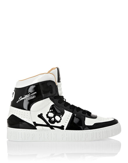 HI-TOP SNEAKERS NOTORIOUS PATENT SKULL