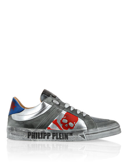 Leather Low Top Sneakers Retrokickz TM Leather Low Top Sneakers Retrokickz TM