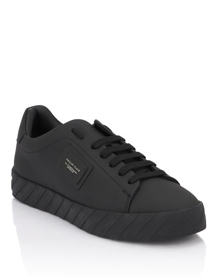 Nappa Leather Low-Top Sneakers Placca Nappa Leather Low-Top Sneakers Placca