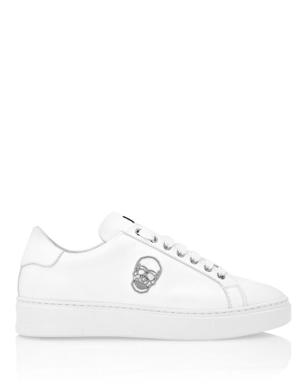 Nappa Leather Lo-Top Sneakers Skull