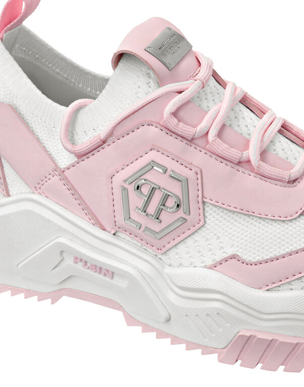 Low-Top Sneakers Predator