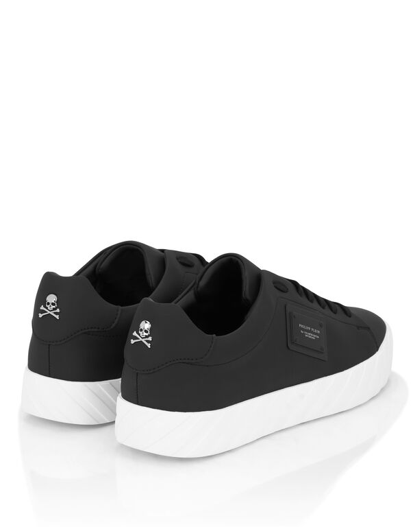 Nappa Leather Low-Top Sneakers Placca