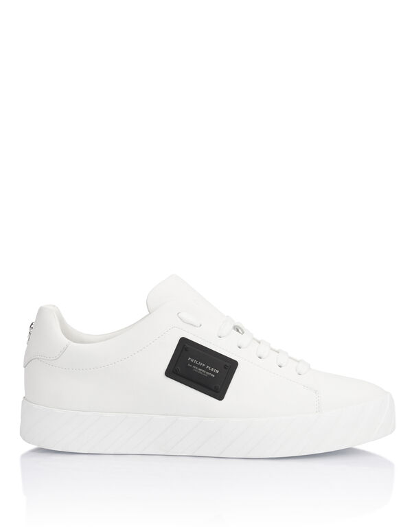 Nappa Leather Low-Top Sneakers Placca