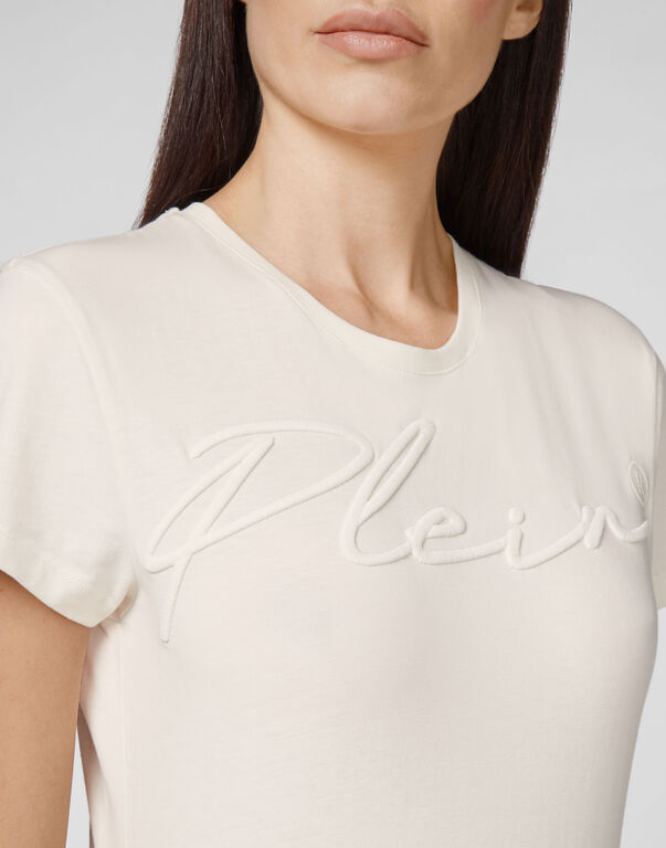 Satin T-shirt Round Neck SS Embroidery Signature