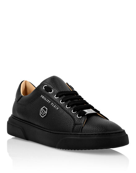 Leather Lo-Top Sneakers Hexagon