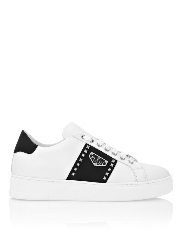 Nappa Leather Lo-Top Sneakers Hexagon