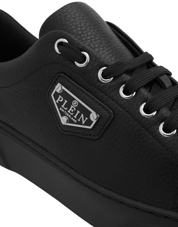 Leather Lo-Top Sneakers Iconic Plein