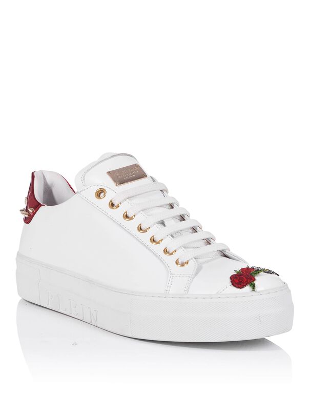 Lo-Top Sneakers "Mary"