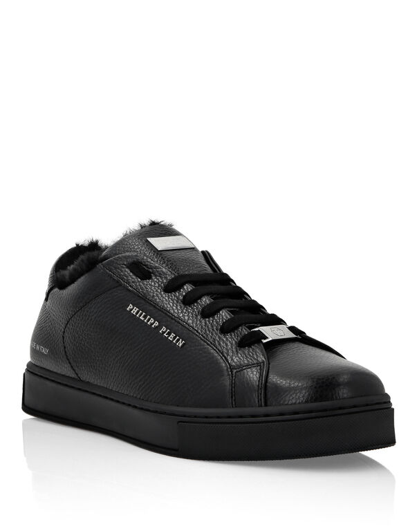 Leather Lo-Top Sneakers Big Bang