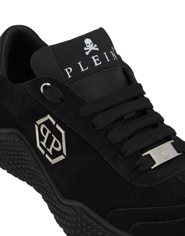 Suede Runner Hexagon