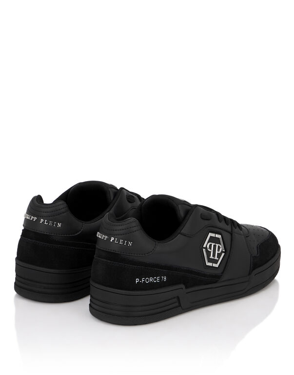 Low-Top Sneakers P-FORCE 78
