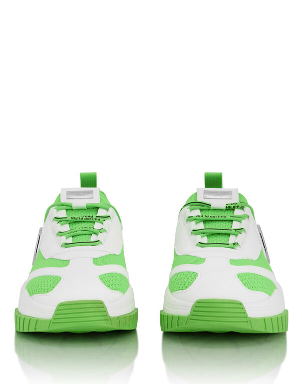 Low-Top Sneakers Predator