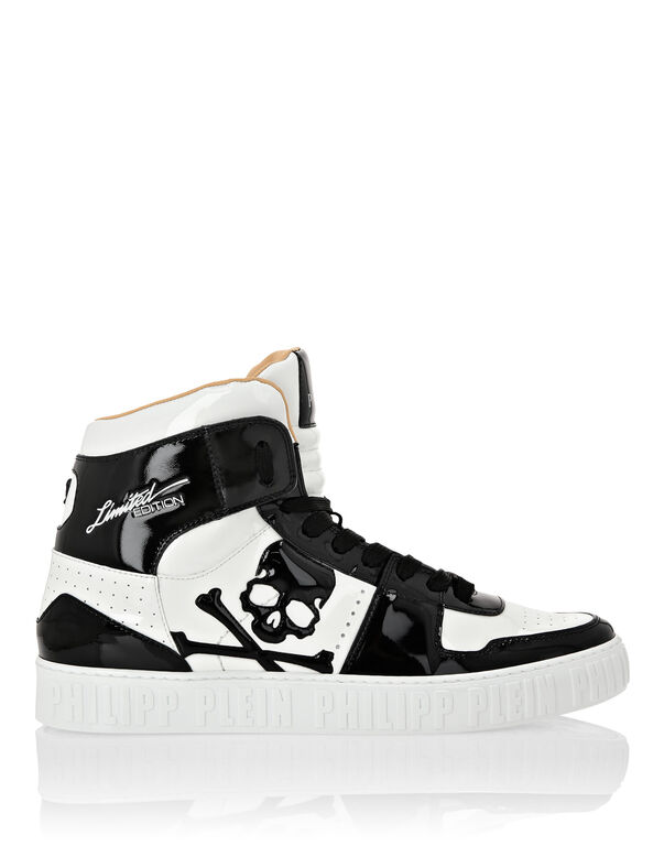 HI-TOP SNEAKERS NOTORIOUS PATENT SKULL