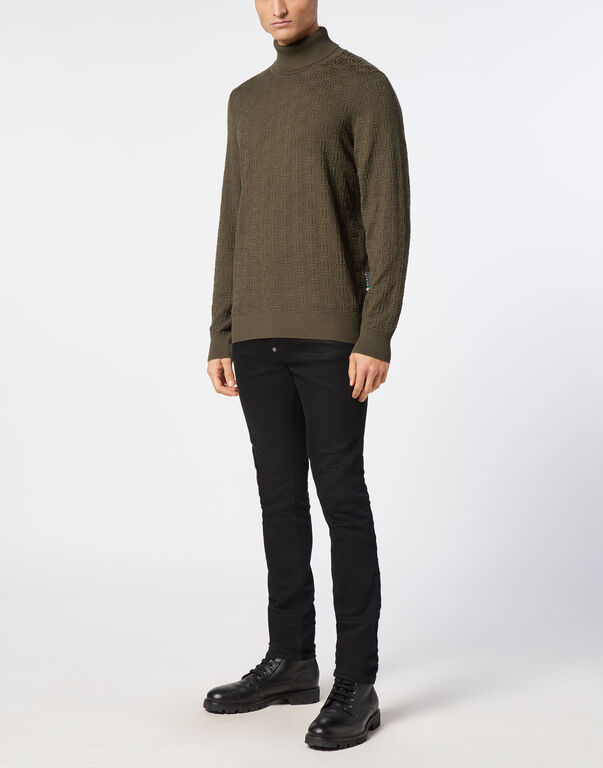 Wool Silk Turtle Neck Long-Sleeve Monogram